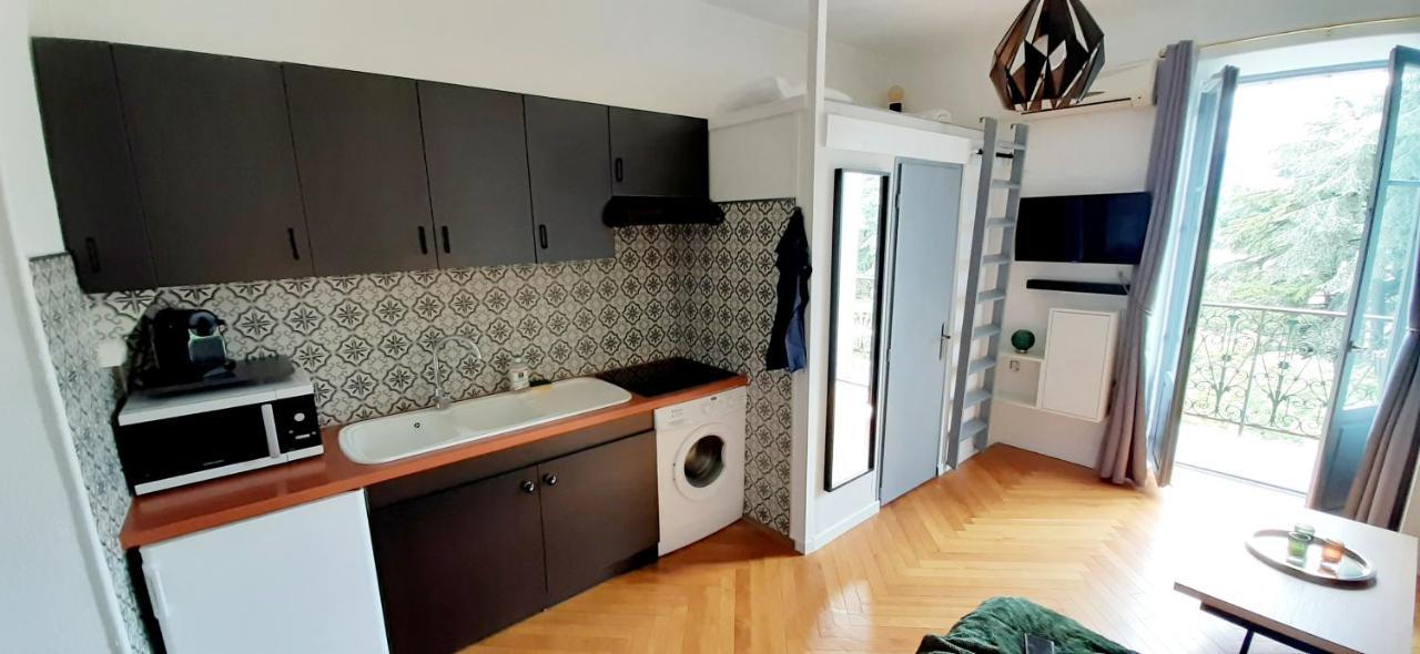 Studio 3 Etoiles Le 102, Aix Les Bains Centre Thermes Palace Le Beau Site Aix-les-Bains Dış mekan fotoğraf